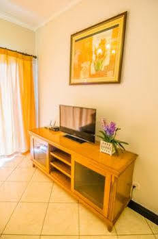 Marina Travellers Suite @ Marina Court Resort Condo Kota Kinabalu
