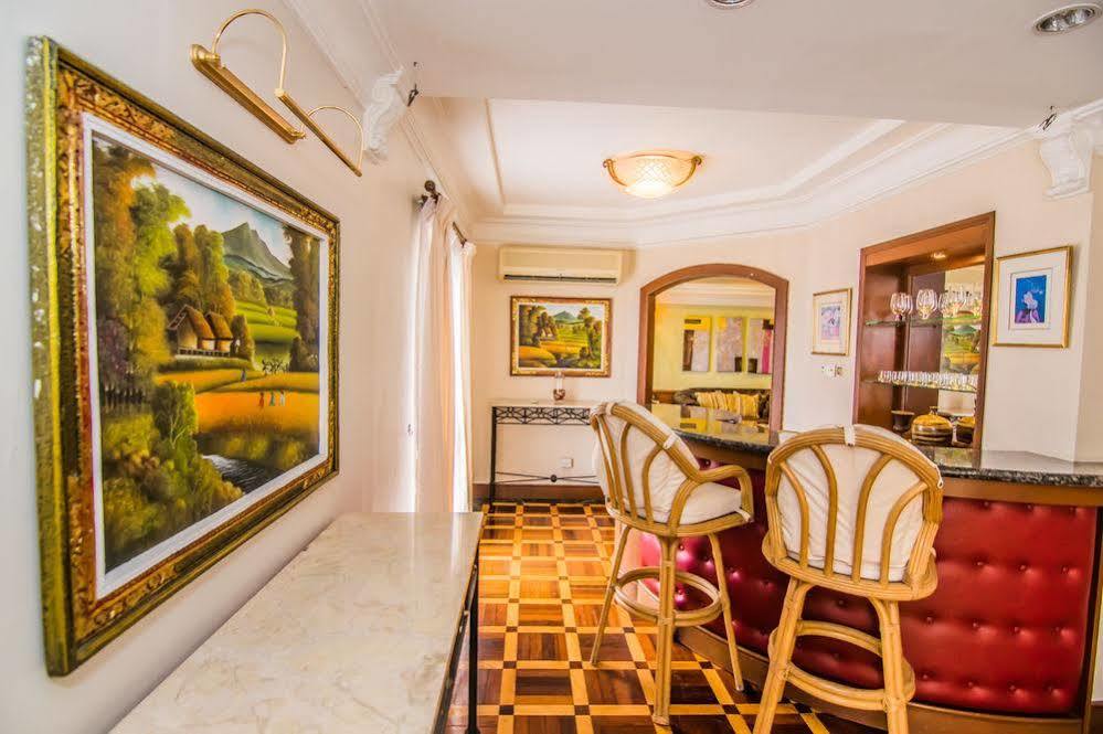 Hotel Marina Travellers Suite @ Marina Court Resort Condo